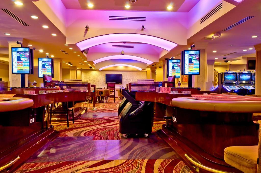 Savannah Hotel & Casino Paramaribo Exterior foto